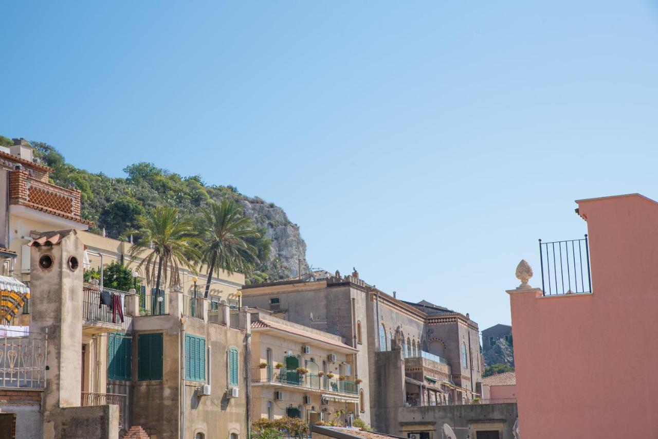 Bed and Breakfast Casa Turrisi Taormina Exterior foto